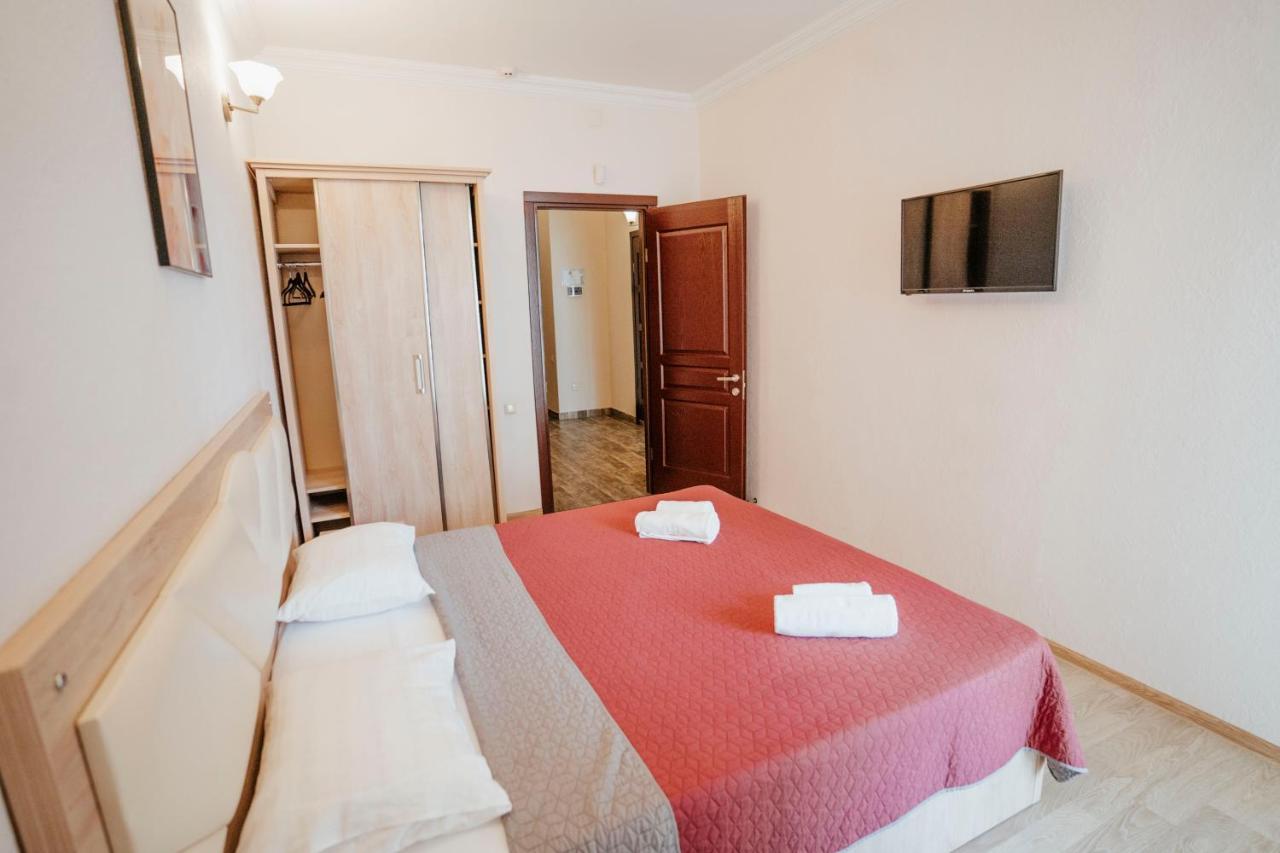 Hotel General Батуми Экстерьер фото